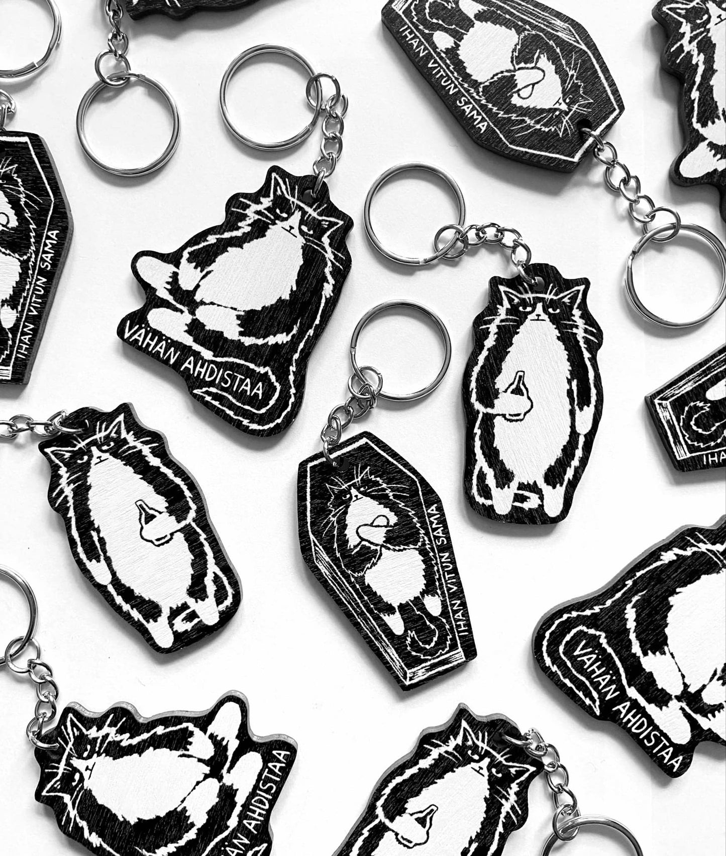 Vähän ahdistaa | Avaimenperä